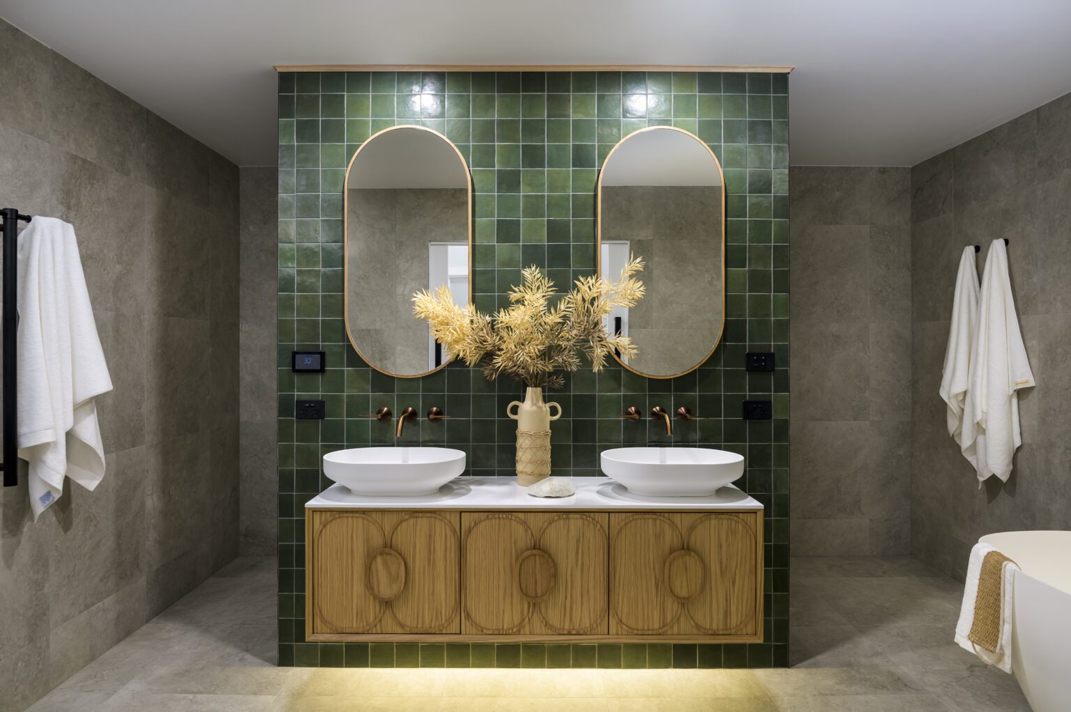 New Bathroom Newcastle & Central Coast - Banana Bathrooms