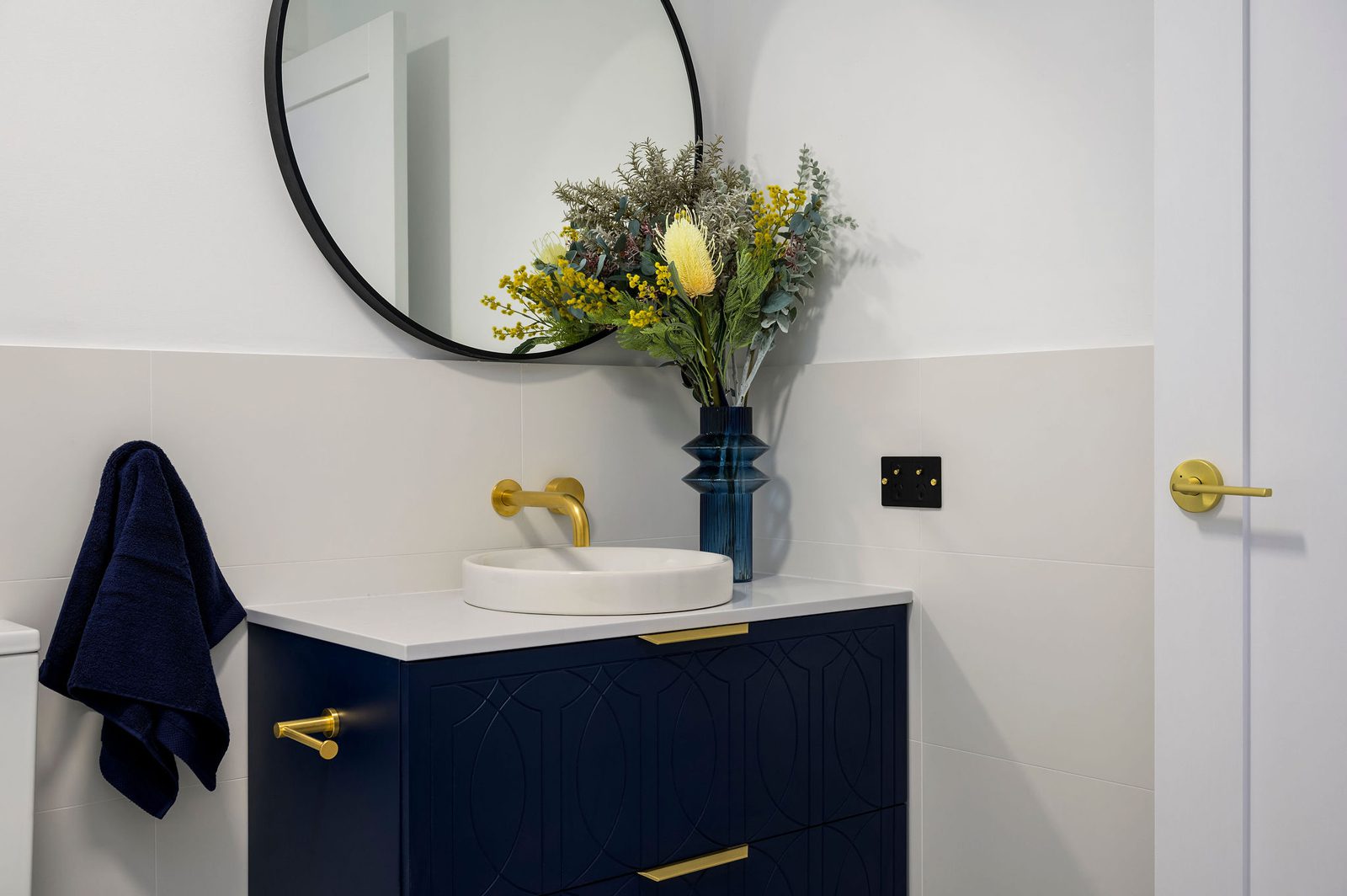 Retro Glamour Bathroom