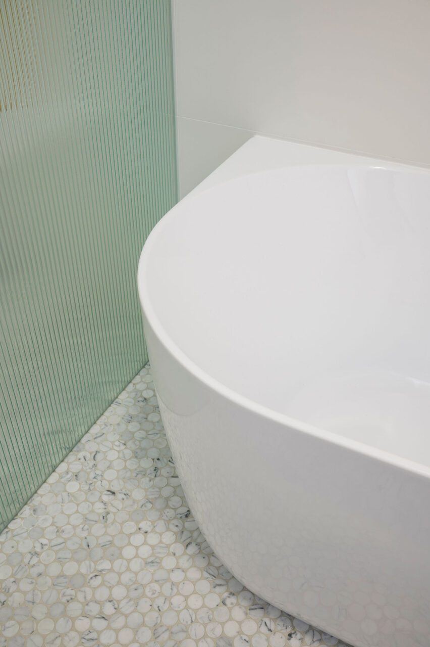 Retro Glamour Bathroom