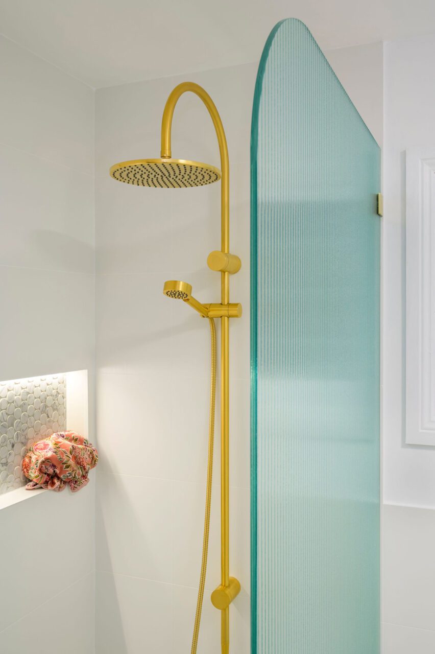 Retro Glamour Bathroom